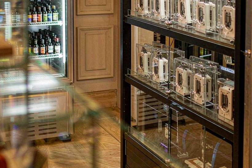 B2B Supply of vape e-liquid — small parcel