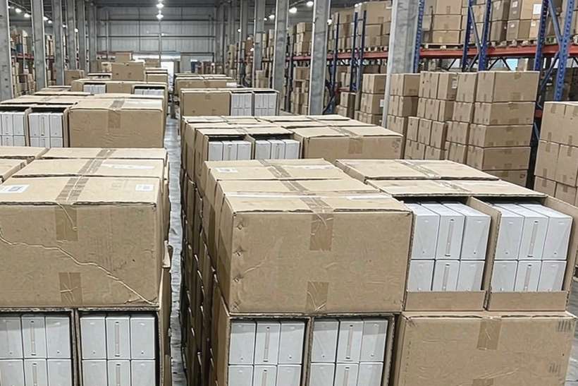 Bulk Distribution for vape kits — small parcel