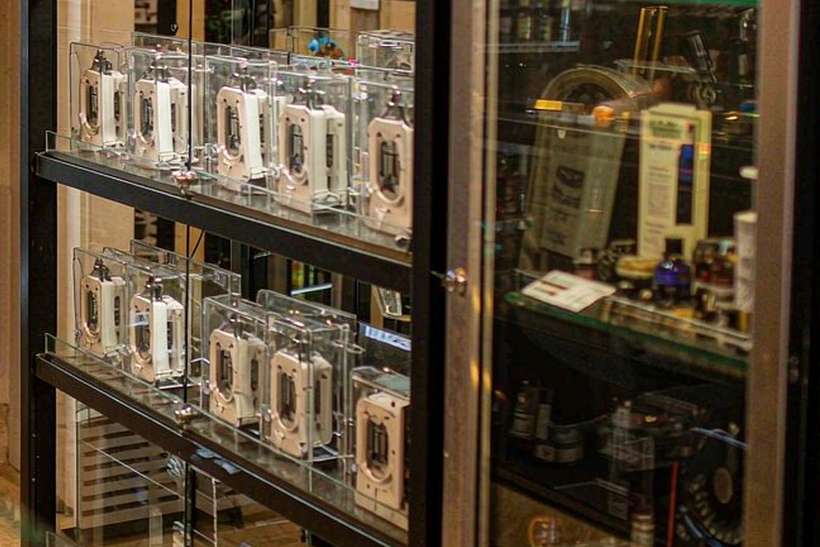 Bulk Distribution for vape mods — Spring catalog