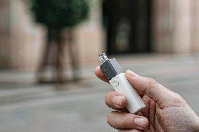 Case Study: vape disposables — EU stock