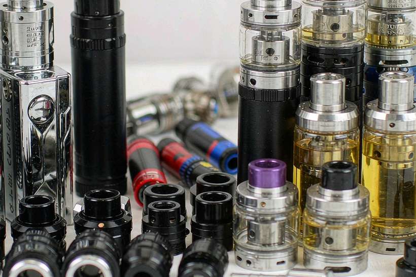 Device Catalog for vape disposables — small parcel