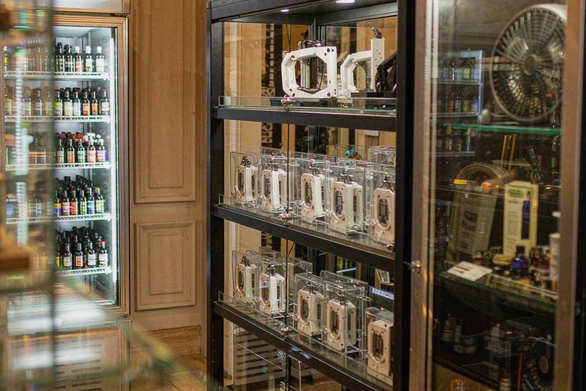 Glossary of vape e-liquid — container load
