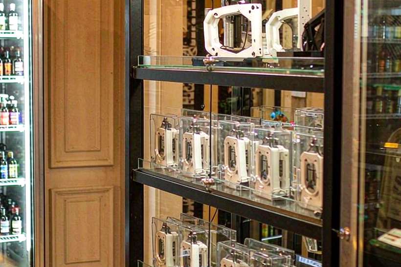 How to Store vape accessories — bulk case