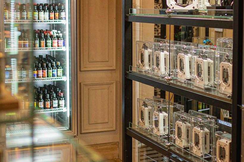 Market Overview of vape accessories — Middle East