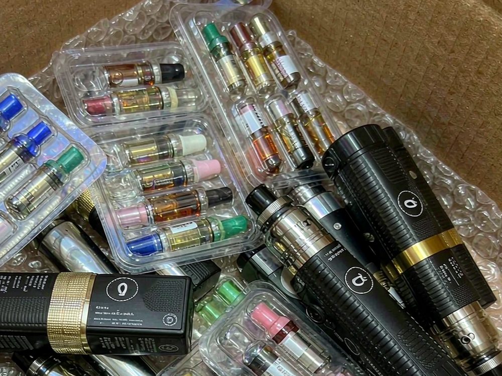 Market Overview of vape bundles — premium tier