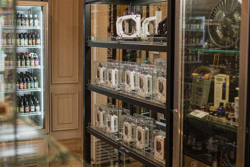 OEM and ODM Options for vape disposables — bulk case