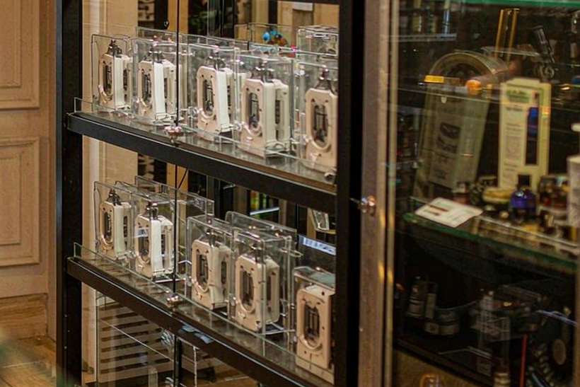Restocking vape disposables — Autumn stock