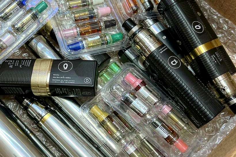 Warehouse Options for vape kits — Summer deals